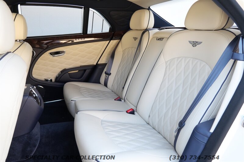 2019 Bentley Mulsanne   - Photo 16 - West Hollywood, CA 90069