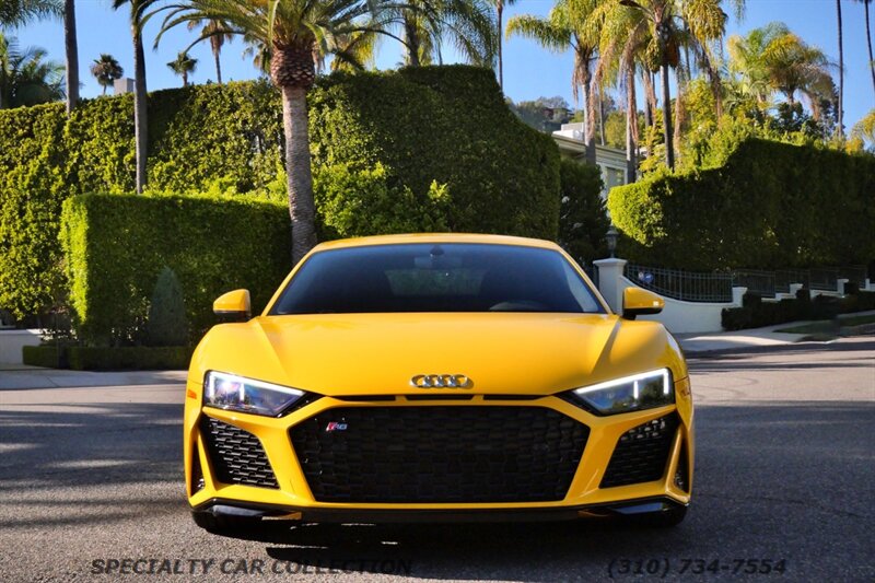 2022 Audi R8 5.2 V10 performance   - Photo 2 - West Hollywood, CA 90069