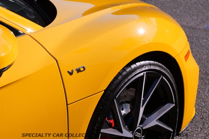 2022 Audi R8 5.2 V10 performance   - Photo 14 - West Hollywood, CA 90069