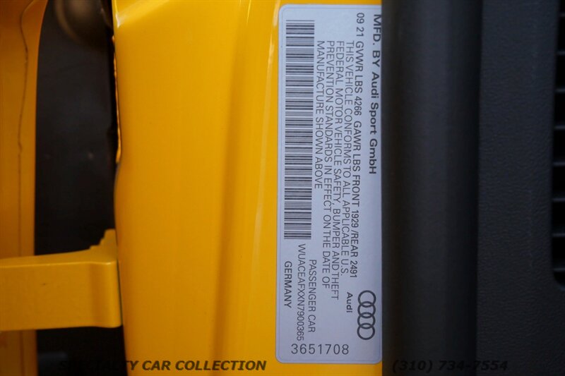 2022 Audi R8 5.2 V10 performance   - Photo 36 - West Hollywood, CA 90069