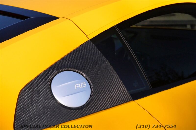 2022 Audi R8 5.2 V10 performance   - Photo 4 - West Hollywood, CA 90069
