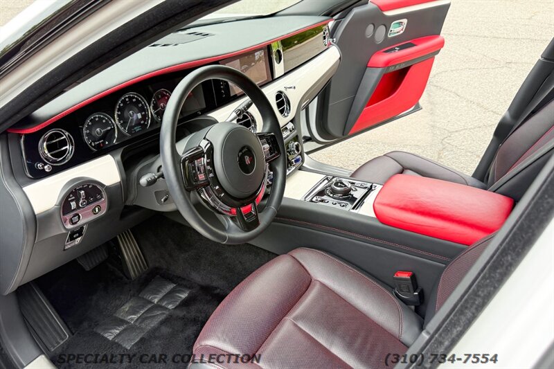 2024 Rolls-Royce Ghost   - Photo 14 - West Hollywood, CA 90069