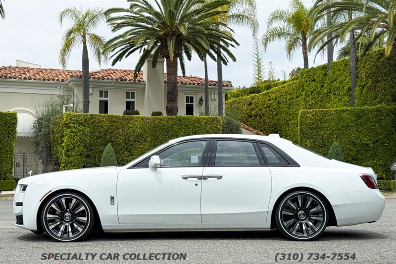 2024 Rolls-Royce Ghost   - Photo 10 - West Hollywood, CA 90069