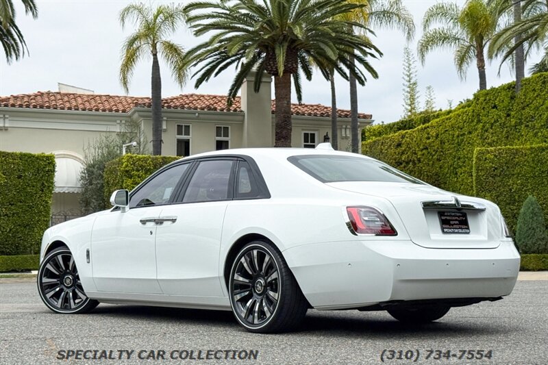 2024 Rolls-Royce Ghost   - Photo 9 - West Hollywood, CA 90069