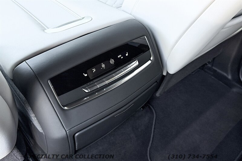 2025 Cadillac Escalade Sport Platinum   - Photo 23 - West Hollywood, CA 90069