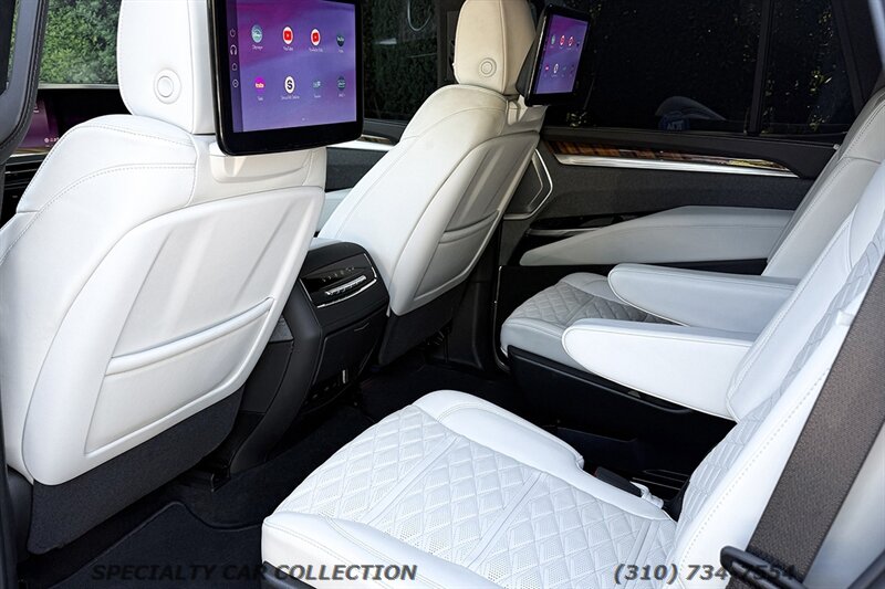 2025 Cadillac Escalade Sport Platinum   - Photo 18 - West Hollywood, CA 90069