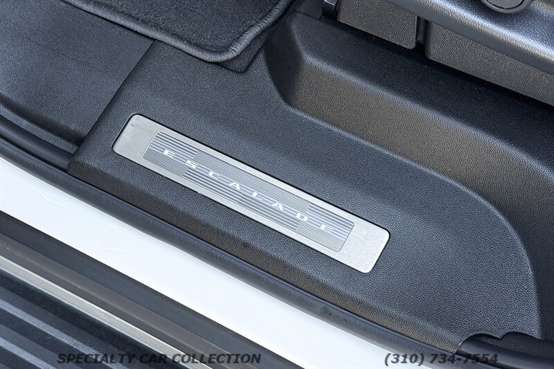2025 Cadillac Escalade Sport Platinum   - Photo 25 - West Hollywood, CA 90069