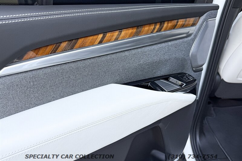 2025 Cadillac Escalade Sport Platinum   - Photo 24 - West Hollywood, CA 90069