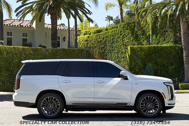 2025 Cadillac Escalade Sport Platinum   - Photo 4 - West Hollywood, CA 90069
