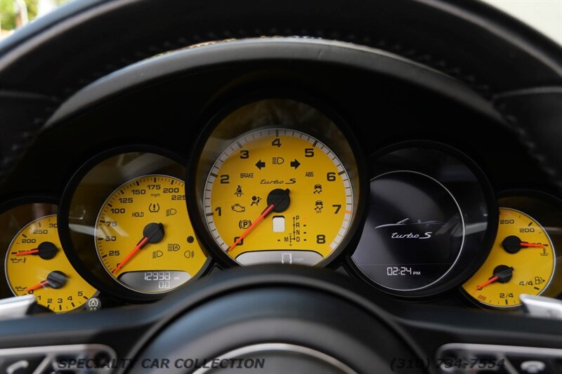 2017 Porsche 911 Turbo S   - Photo 21 - West Hollywood, CA 90069