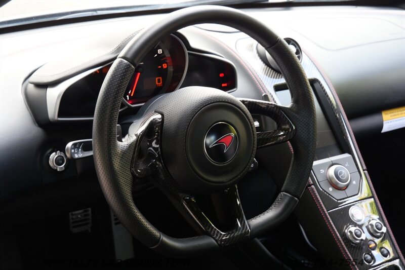 2012 McLaren MP4-12C - Photo 16 - West Hollywood, CA 90069