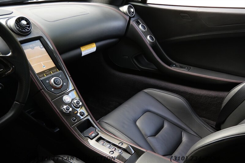 2012 McLaren MP4-12C - Photo 17 - West Hollywood, CA 90069