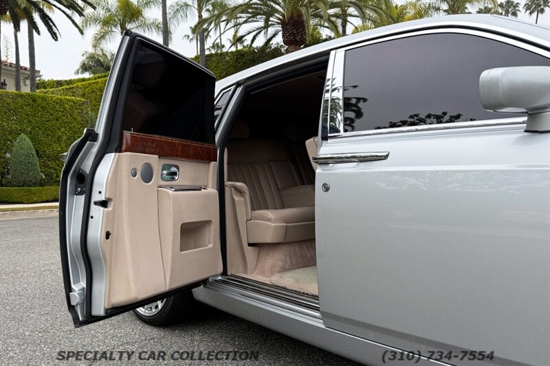 2004 Rolls-Royce Phantom   - Photo 22 - West Hollywood, CA 90069