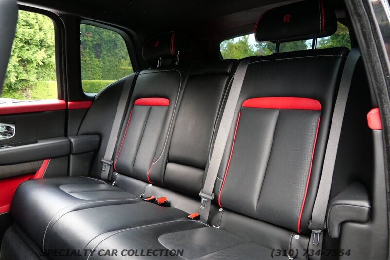 2022 Rolls-Royce Cullinan   - Photo 21 - West Hollywood, CA 90069