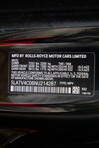 2022 Rolls-Royce Cullinan   - Photo 30 - West Hollywood, CA 90069