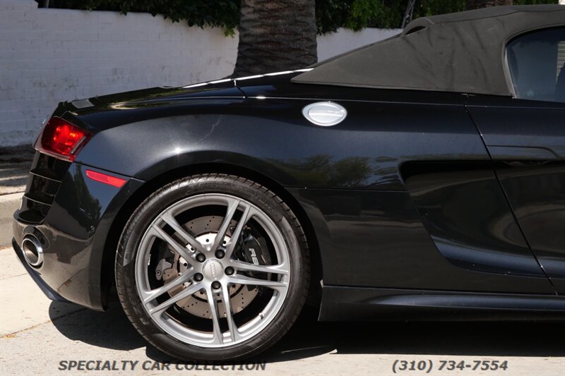 2011 Audi R8 5.2 quattro Spyder   - Photo 8 - West Hollywood, CA 90069