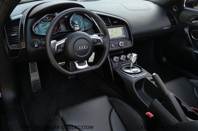 2011 Audi R8 5.2 quattro Spyder   - Photo 22 - West Hollywood, CA 90069