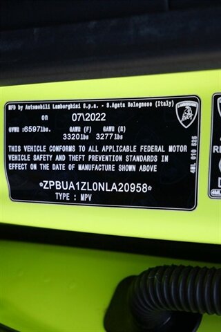 2022 Lamborghini Urus   - Photo 26 - West Hollywood, CA 90069