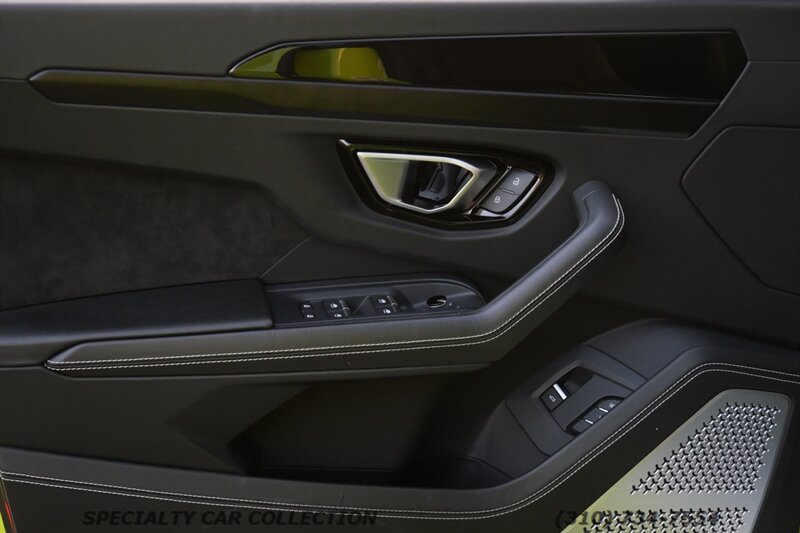2022 Lamborghini Urus   - Photo 17 - West Hollywood, CA 90069