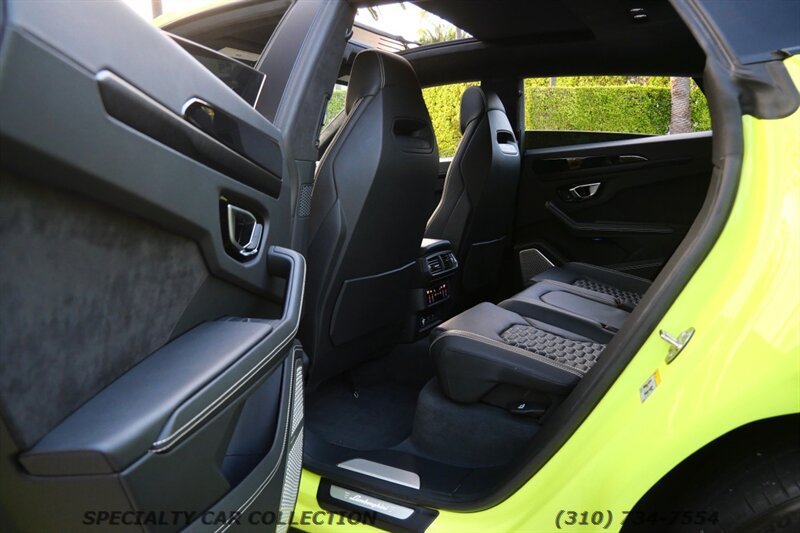 2022 Lamborghini Urus   - Photo 18 - West Hollywood, CA 90069