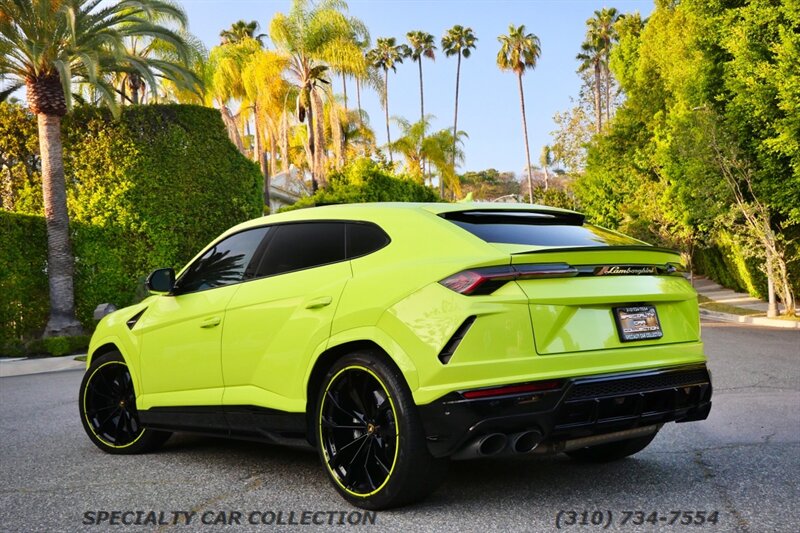 2022 Lamborghini Urus   - Photo 8 - West Hollywood, CA 90069