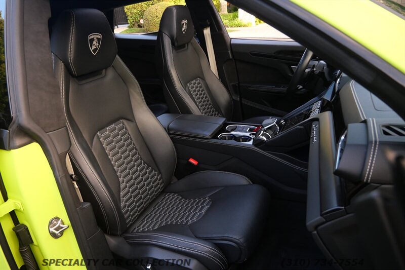 2022 Lamborghini Urus   - Photo 15 - West Hollywood, CA 90069