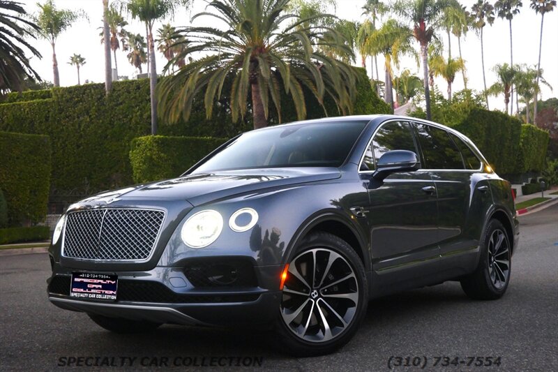 2018 Bentley Bentayga Onyx Edition   - Photo 1 - West Hollywood, CA 90069