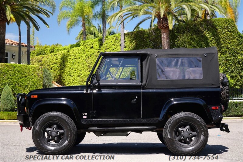 1997 Land Rover Defender 90 2dr 90   - Photo 8 - West Hollywood, CA 90069