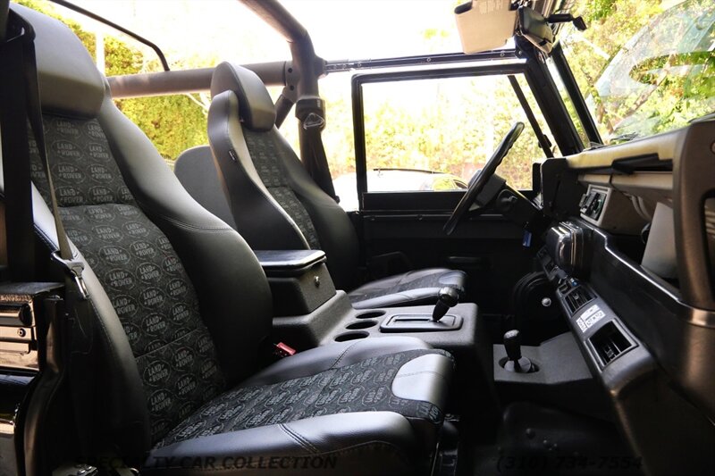 1997 Land Rover Defender 90 2dr 90   - Photo 27 - West Hollywood, CA 90069
