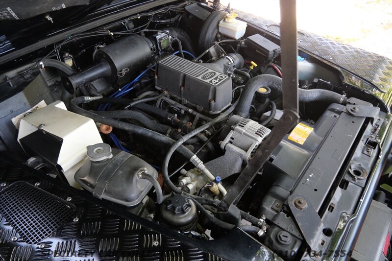 1997 Land Rover Defender 90 2dr 90   - Photo 38 - West Hollywood, CA 90069