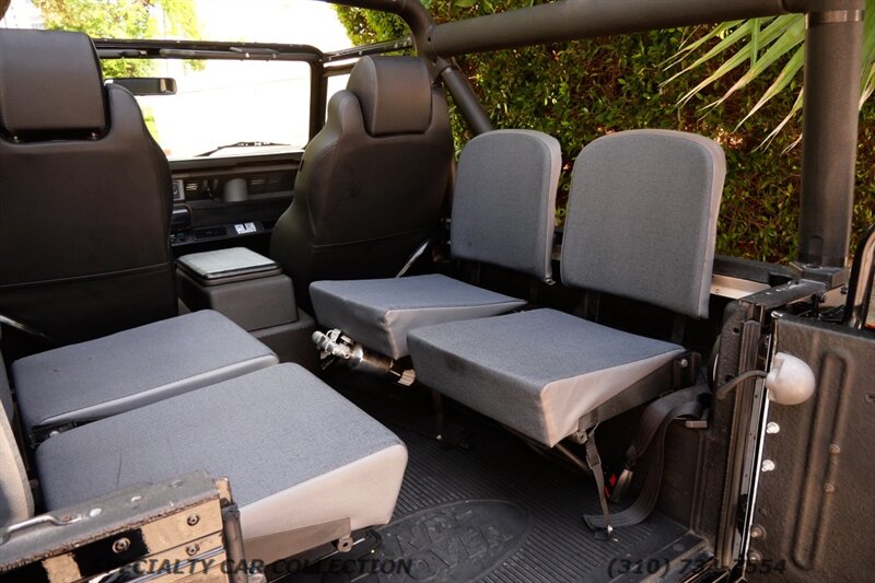 1997 Land Rover Defender 90 2dr 90   - Photo 32 - West Hollywood, CA 90069