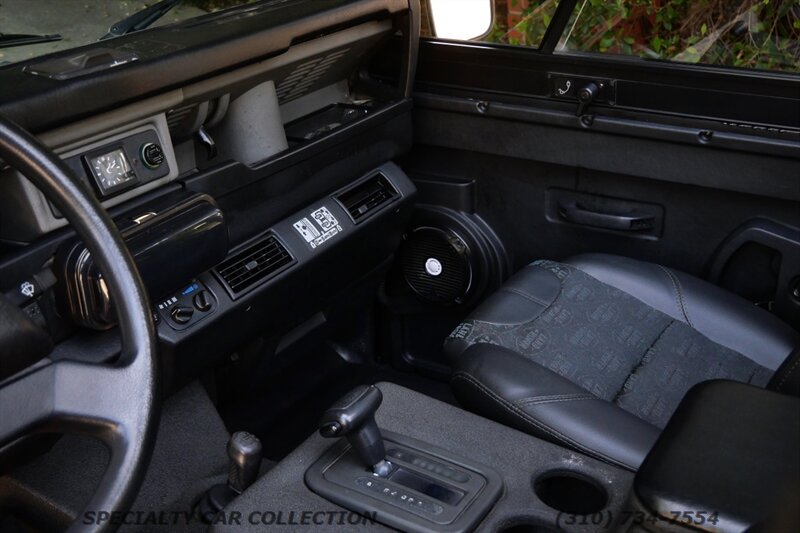 1997 Land Rover Defender 90 2dr 90   - Photo 26 - West Hollywood, CA 90069