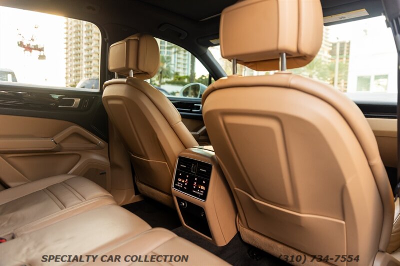 2019 Porsche Cayenne - Photo 29 - West Hollywood, CA 90069
