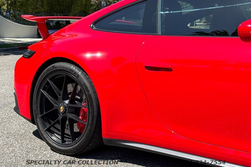 2026 Porsche 911 Carrera GTS - Photo 11 - West Hollywood, CA 90069