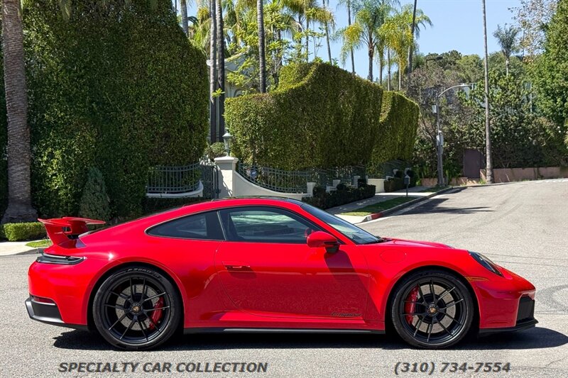 2026 Porsche 911 Carrera GTS - Photo 5 - West Hollywood, CA 90069