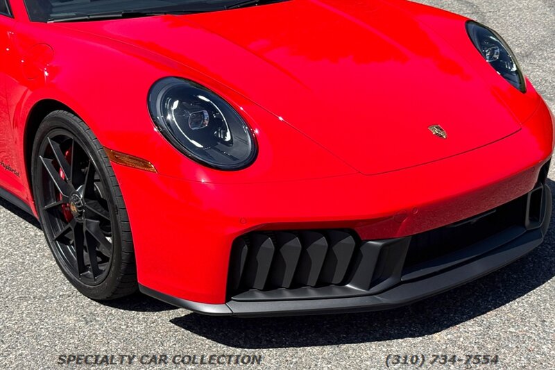 2026 Porsche 911 Carrera GTS - Photo 10 - West Hollywood, CA 90069