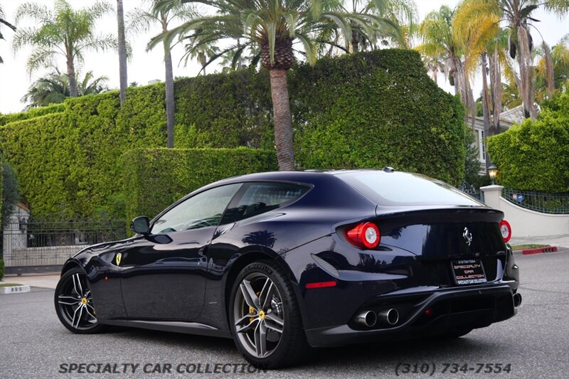 2015 Ferrari FF   - Photo 9 - West Hollywood, CA 90069