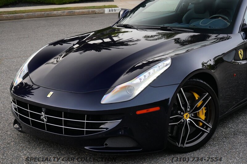 2015 Ferrari FF   - Photo 11 - West Hollywood, CA 90069