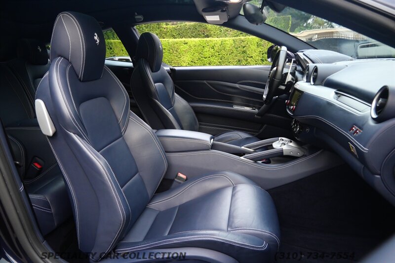 2015 Ferrari FF   - Photo 19 - West Hollywood, CA 90069
