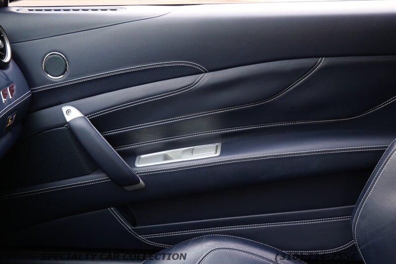 2015 Ferrari FF   - Photo 25 - West Hollywood, CA 90069