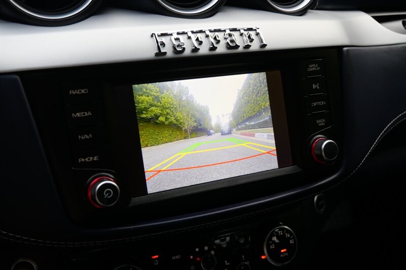 2015 Ferrari FF   - Photo 31 - West Hollywood, CA 90069