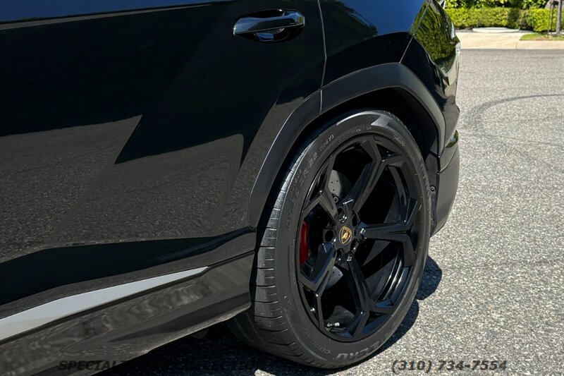 2021 Lamborghini Urus   - Photo 9 - West Hollywood, CA 90069