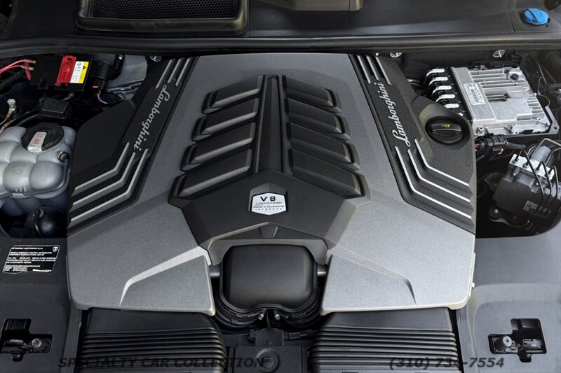 2021 Lamborghini Urus   - Photo 24 - West Hollywood, CA 90069