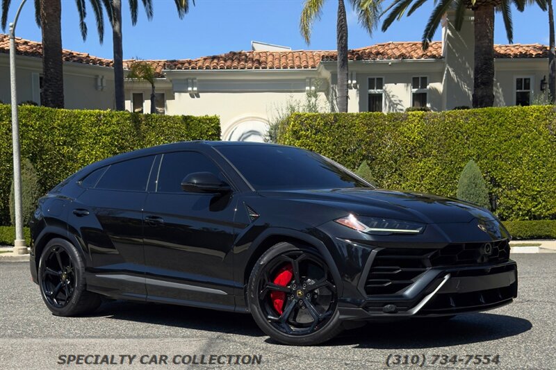 2021 Lamborghini Urus   - Photo 3 - West Hollywood, CA 90069