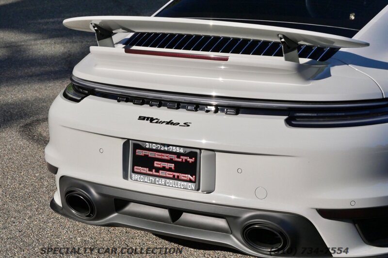2021 Porsche 911 Turbo S   - Photo 9 - West Hollywood, CA 90069