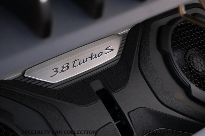 2021 Porsche 911 Turbo S   - Photo 25 - West Hollywood, CA 90069
