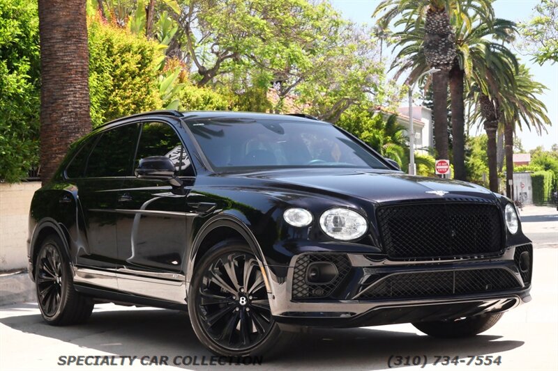 2021 Bentley Bentayga V8 - Photo 4 - West Hollywood, CA 90069