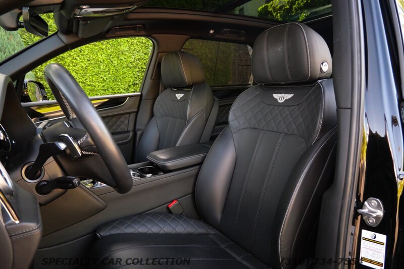 2018 Bentley Bentayga Onyx Edition   - Photo 9 - West Hollywood, CA 90069