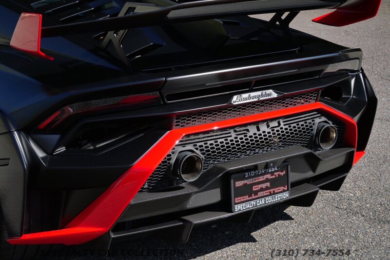 2021 Lamborghini Huracan STO   - Photo 16 - West Hollywood, CA 90069