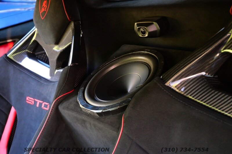 2021 Lamborghini Huracan STO - Photo 31 - West Hollywood, CA 90069